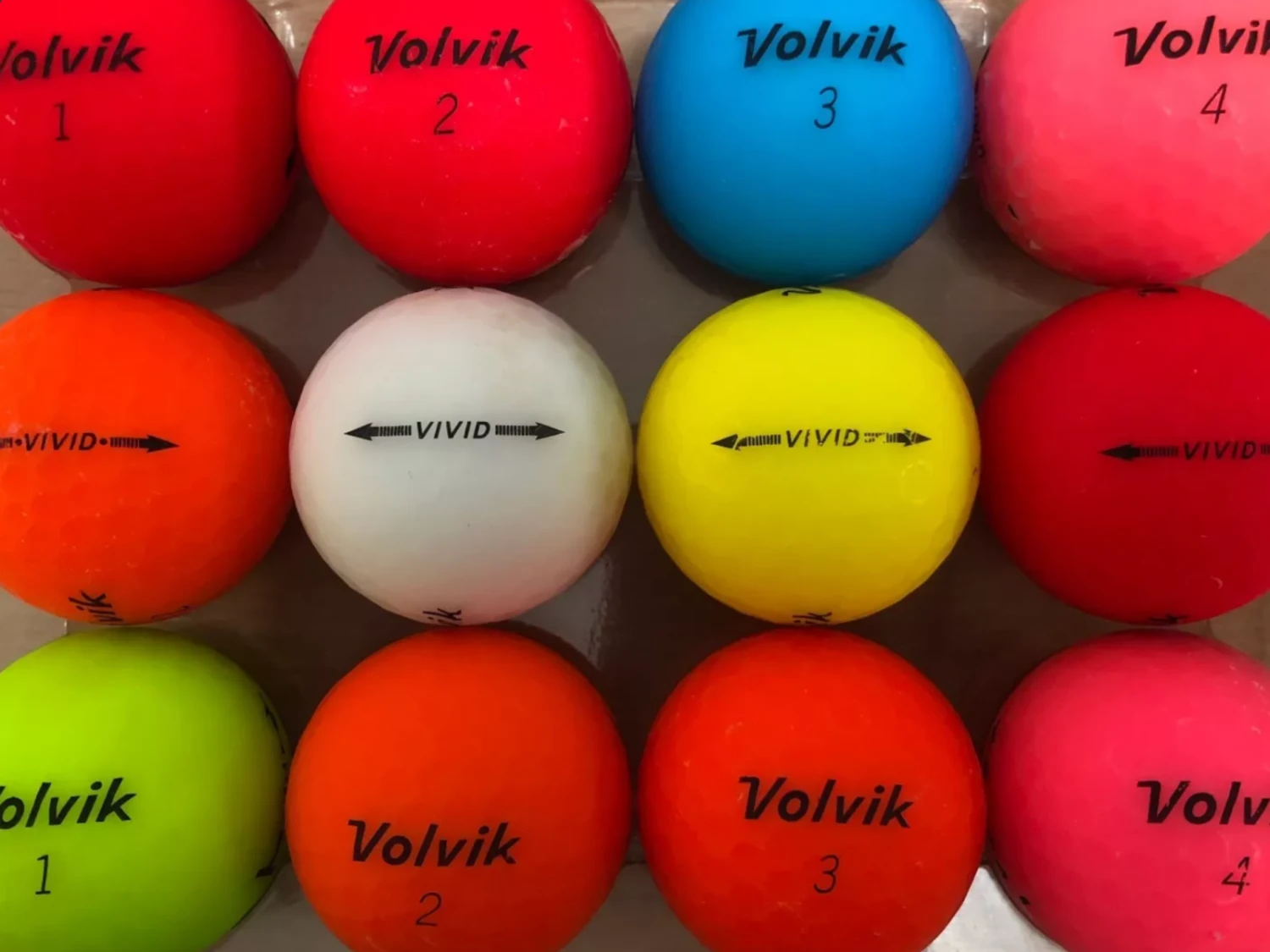 Volvik Vivid Golf Ball (Pearls) 3 Volvik Vivid Golf Ball (Pearls) - Image 2